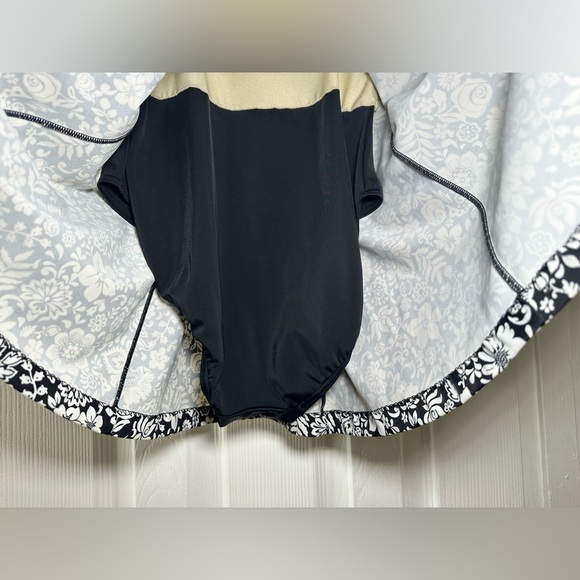 It Figures! One Piece Bathing Suit Womens 12 Tankini Style Padded Top Nylon - Picture 5 of 11